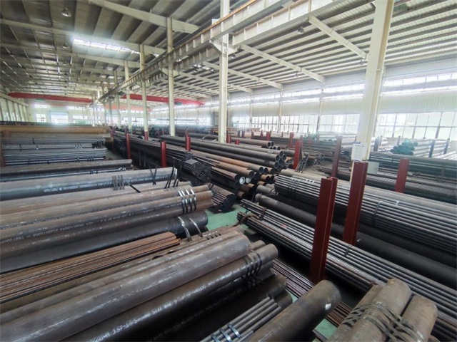 江苏15CrMoG高压锅炉用无缝钢管